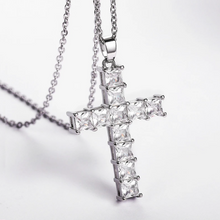 Load image into Gallery viewer, CROSS PENDANT NECKLACE
