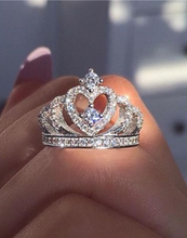 Load image into Gallery viewer, PRINCESS RING
