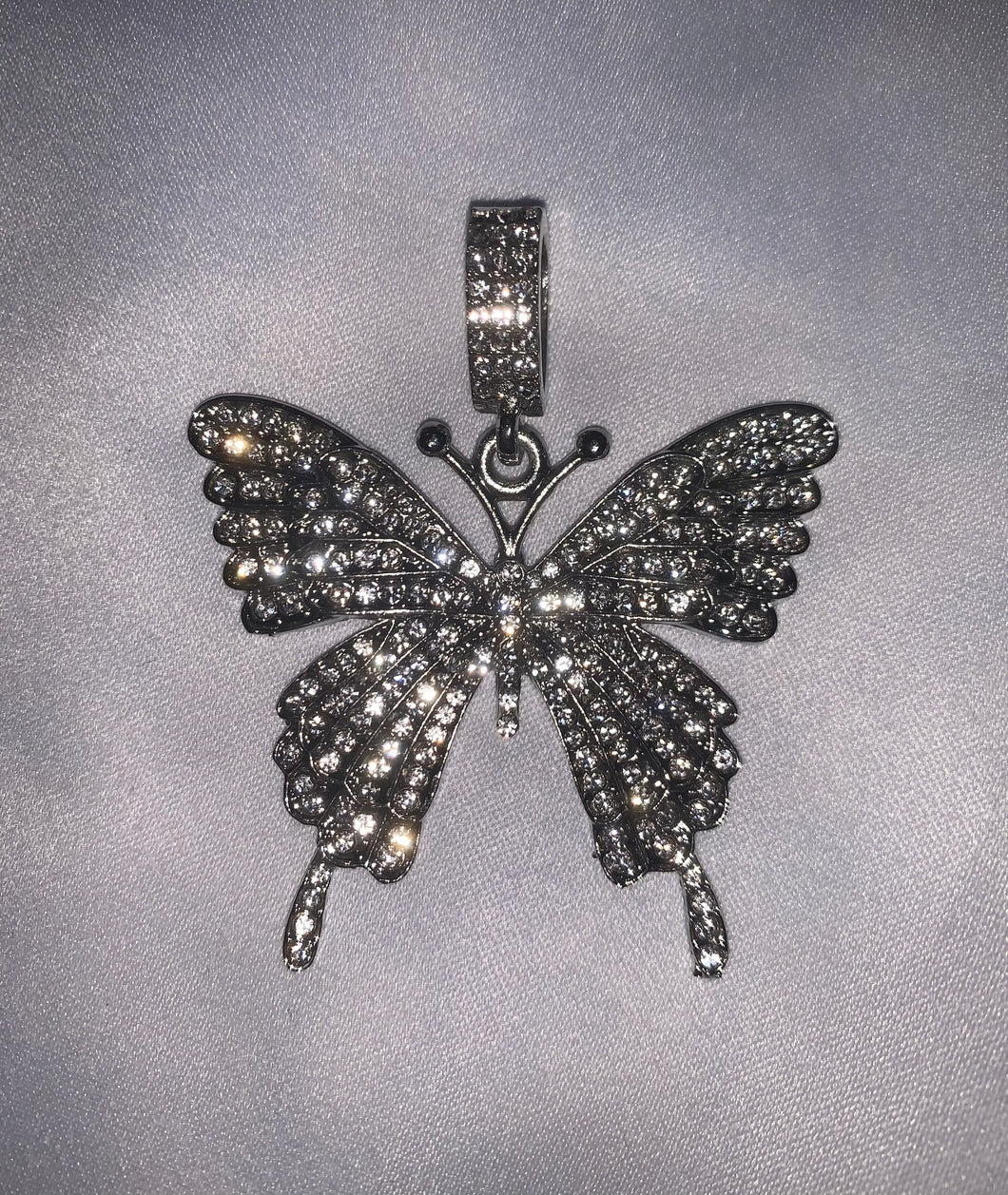 SILVER BUTTERFLY PENDANT